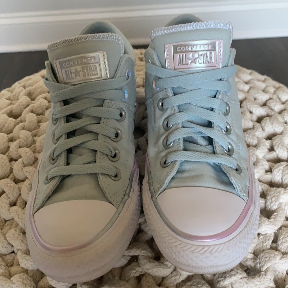 Converse Tiffany blue low tops, rare! - Picture 2 of 5